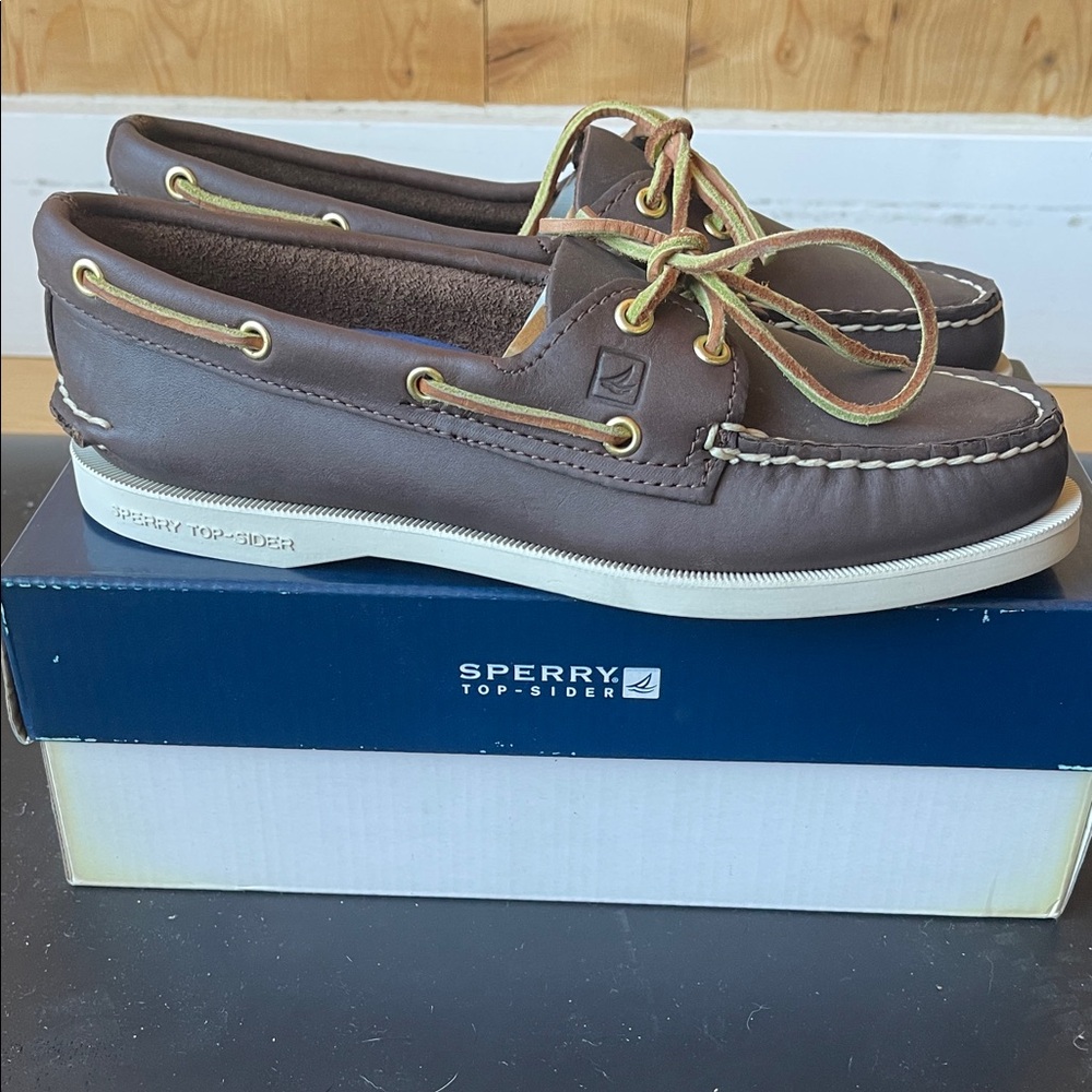 Sperry Women’s Dark Brown Boat Shoes